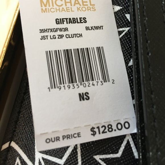 LAST ONE NWT Michael Kors Giftables LG Zip Clutch - Picture 4 of 8